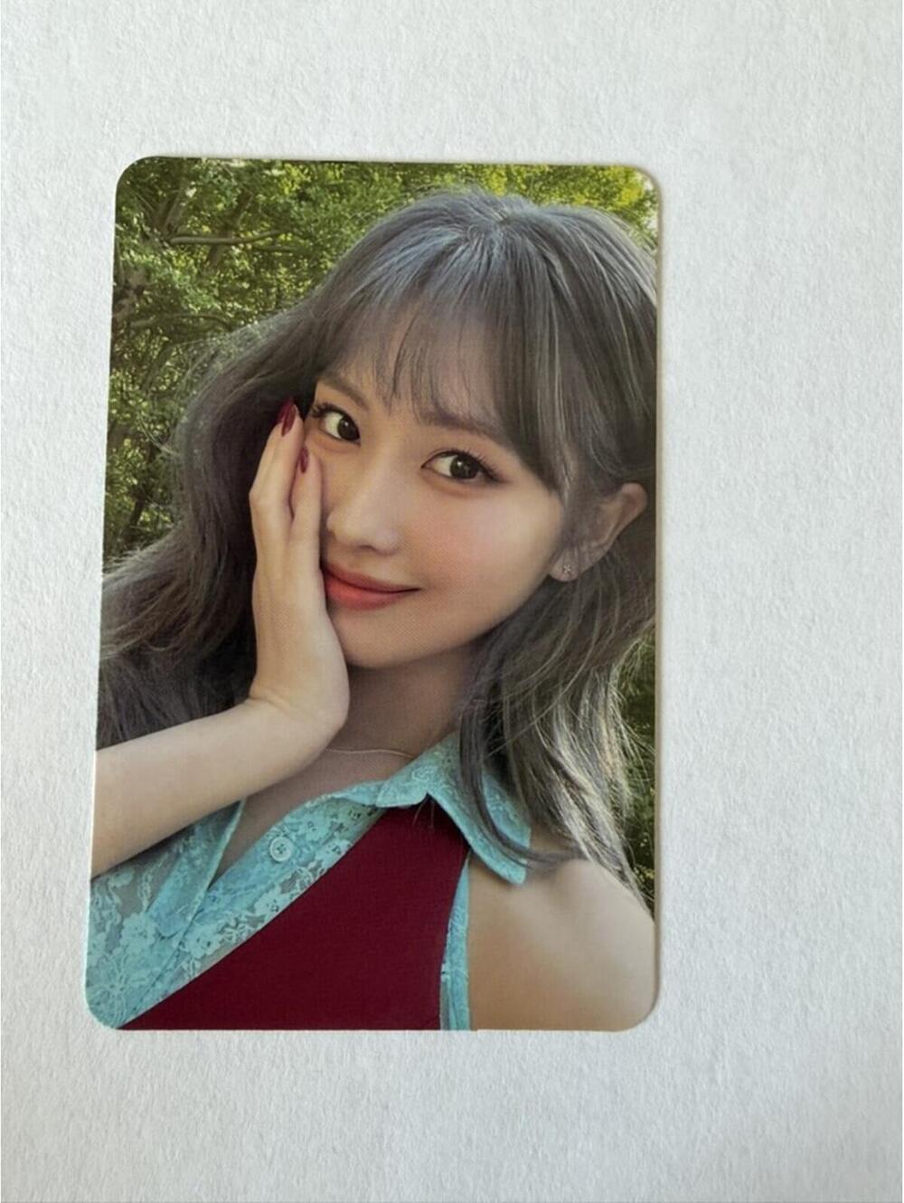 SOLD: Twice Momo BETWEEN 1&2 Album Photocard